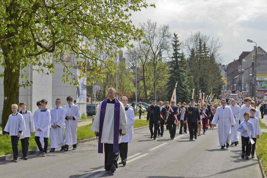 Kadry z uroczystości pogrzebowych ks. prałata Sylwestra...