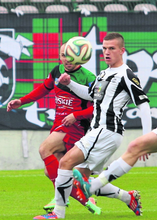 W 2002 r na stadionie w Jaworznie Szczakowianka pokonała Ruch aż 6:2. W sobotę na tym samym boisku GKS Tychy uległ Sandecji 2:7