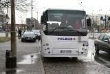 Autobus zderzył się z mercedesem 