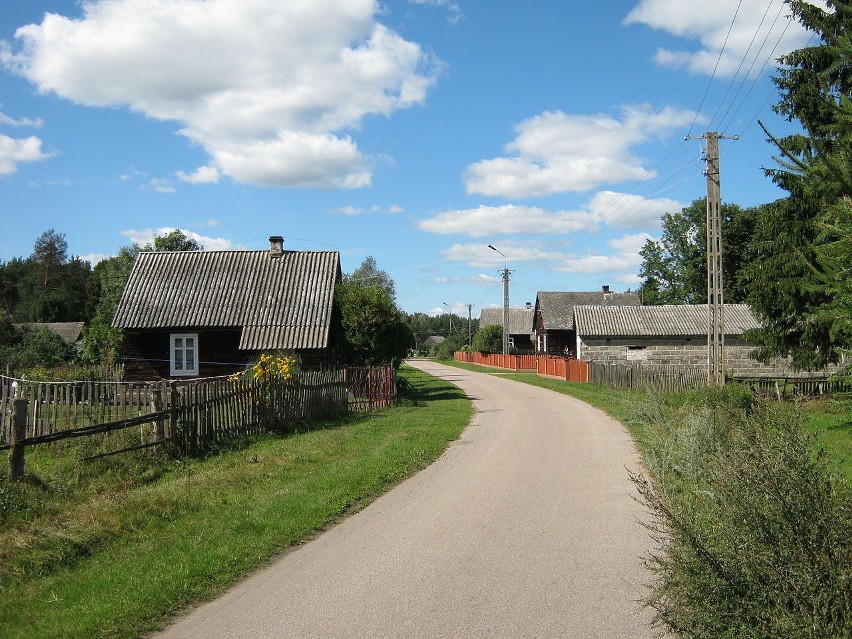 Pupki – wieś w Polsce położona w województwie podlaskim, w...