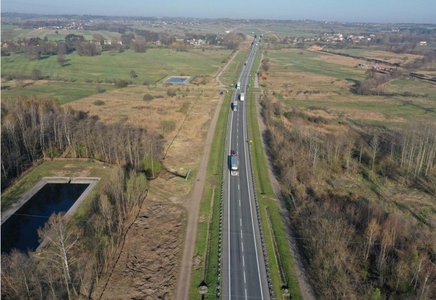 Tak obecnie wyglądają prace na S1, między Podwarpiem i...