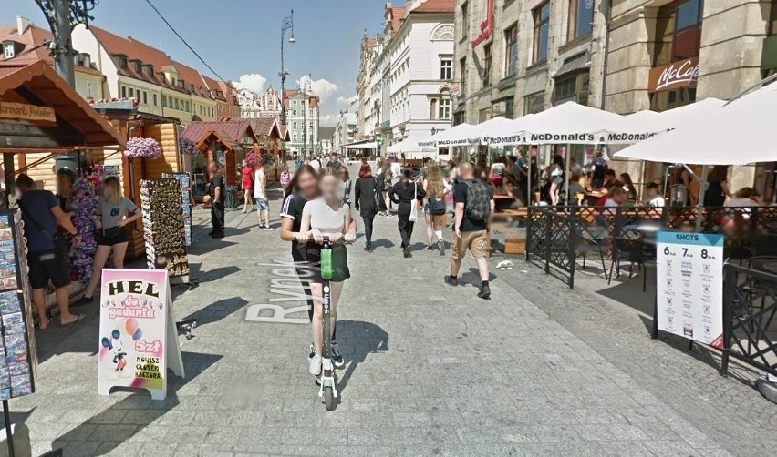 W Google Street View nic się nie ukryje. Wrocławianie przyłapani w różnych sytuacjach! [ZDJĘCIA]