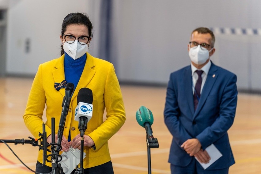 Masowe szczepienia gdańszczan już w drugiej połowie kwietnia m.in. w hali w Centrum Sportowego GUMed