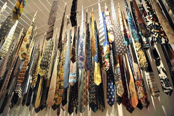 Sztuka na karku, czyli wystawa 4 500 krawatów...