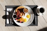 Tego nie jedz na śniadanie! Nie jedz tego rano na pusty żołądek. Zobacz, jak reaguje organizm na te jedzenie 25.05.2022