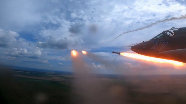 Rosyjskie siły powietrzne nie zdołały przejąć kontroli nad ukraińskim niebem - ukraińscy piloci potrafią doskonale się bronić.