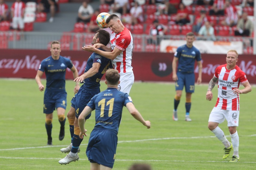 Piłka nożna. Apklan Resovia zremisowała ze Stalą Rzeszów 0:0. Jakie wnioski wyciągnęliśmy z tego spotkania?