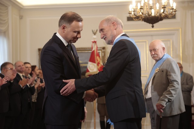 Antoni Macierewicz został odznaczony Orderem Orła Białego.