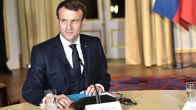 Emmanuel Macron podczas wizyty na Kremlu w 2019 roku.