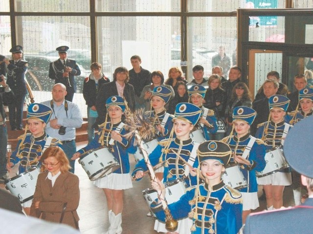 Na otwarciu targów zaprezentowała się narodowa orkiestra dęta wraz z mażoretkami.