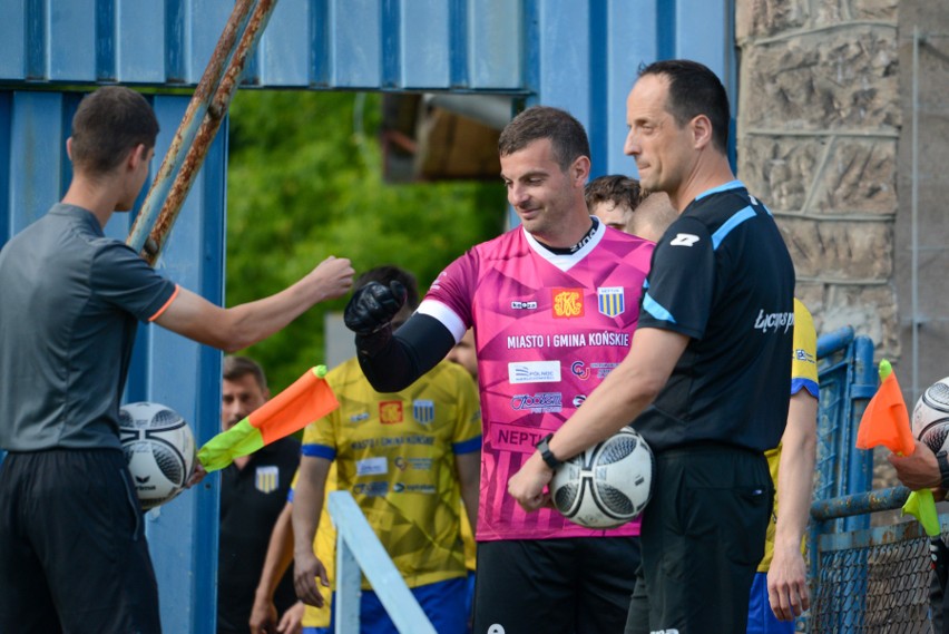 Hummel 4. Liga. Cenna wygrana Granatu Skarżysko-Kamienna z Neptunem Końskie. Zwycięski gol Filipa Kaczmarskiego