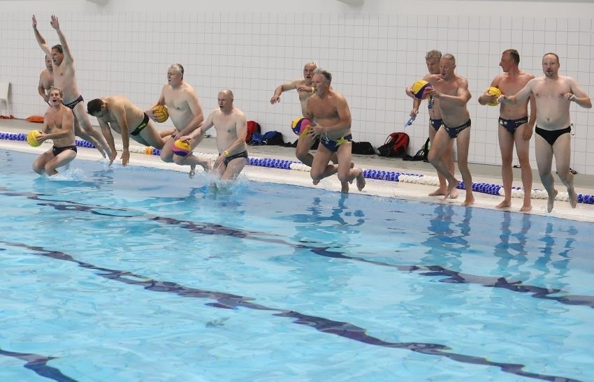 Międzynarodowy turniej piłki wodnej w Łodzi! Mastersi zapraszają do Zatoki  Sportu [ZDJĘCIA]