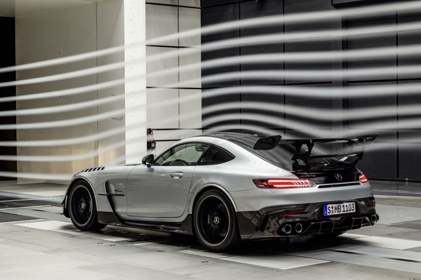 Mercedes AMG GT Black Series. Z najmocniejszym silnikiem...