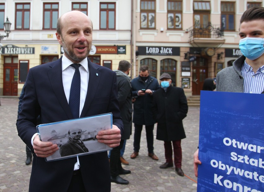 Prezentacja obywatelskiego sztabu wyborczego Konrada Fijołka [ZDJĘCIA]