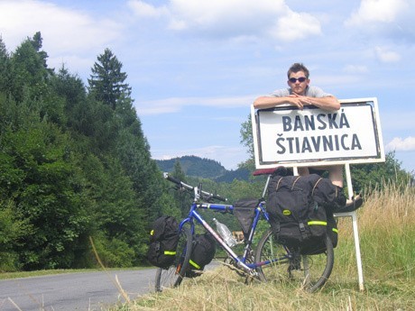 Paweł Dunaj w ubiegłym roku pojechał rowerem z Polski aż na Bałkany. Po drodze przejeżdżał przez góry Słowacji.
