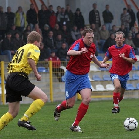 W środowym meczu IV ligi Pomorze, Gryf 95 Slupsk przegral z Gryfem Wejherowo 1:2 (1:1).