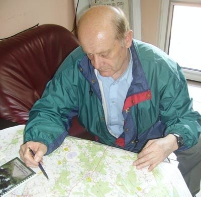 Mamy w naszej okolicy ciekawe szlaki turystyczne - mówi Józef Cwynar. - Brakuje tylko profesjonalnie wydanej mapy