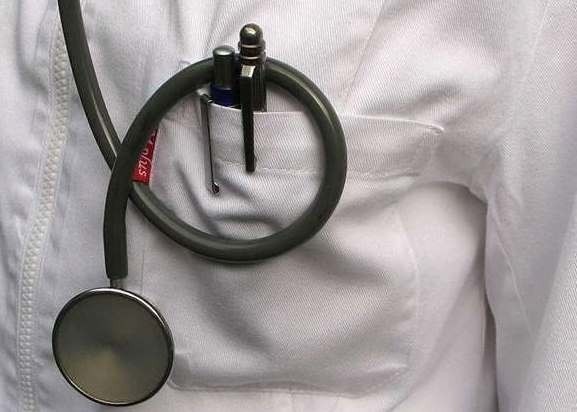 Gmina chce, by w gminnym ośrodku zdrowia przyjmowali również lekarze specjaliści.