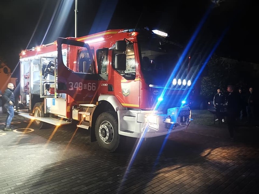 Strażacy ze Smołdzina mają nowy wóz bojowy [zdjęcia]