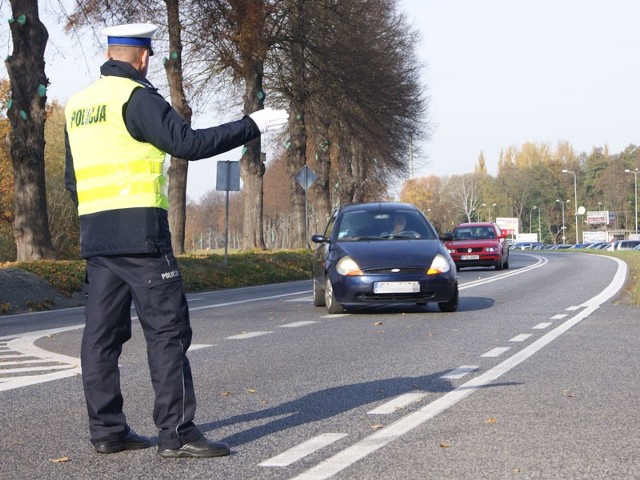 Słubiccy policjanci ostrzegają przed korkami, które mogą się tworzyć na terenie miasta i w okolicach.