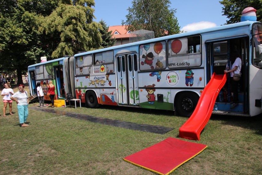 Happy Bus zepsuł się. Trwa zbiórka na ratowanie pojazdu pełnego atrakcji dla dzieci