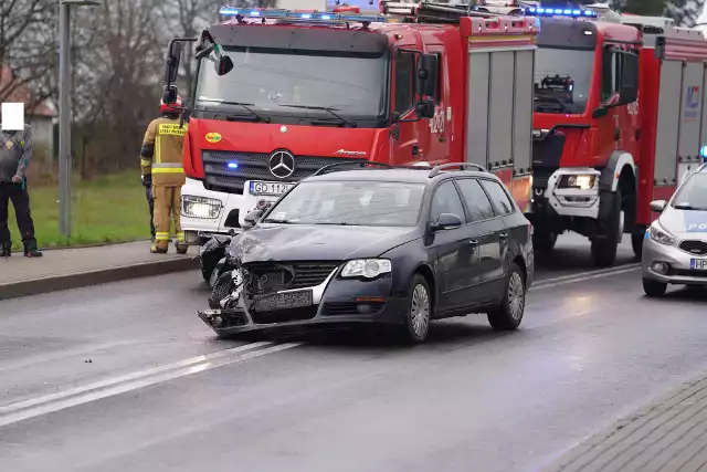 Wypadek i kolizja w Wołczy Małej.