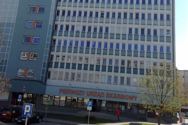 Była naczelnik Pierwszego Urzędu Skarbowego przed sądem | Kurier Poranny