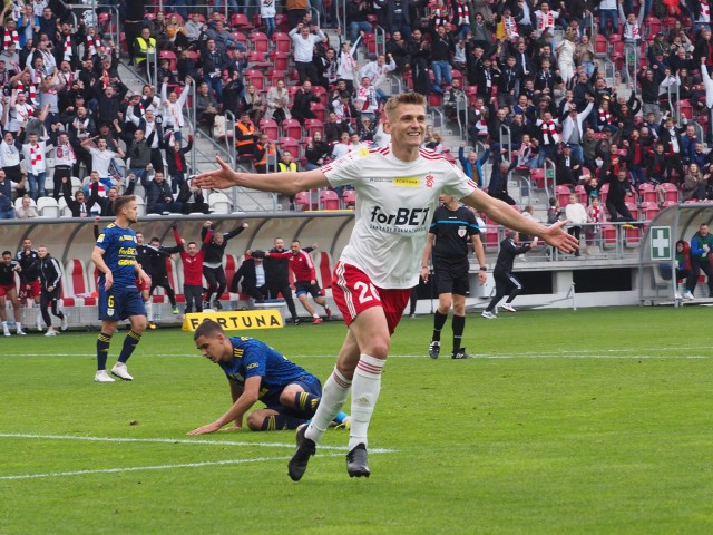 Tak cieszył się Bartosz Szeliga po strzeleniu gola na 2:1 dla ŁKS