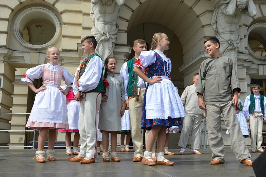 Sądeczanie uczyli się podstawowych kroków estońskich tańców [ZDJĘCIA]