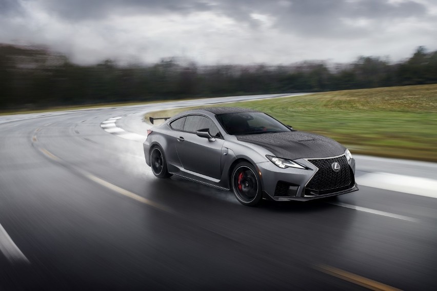 Lexus RC F...