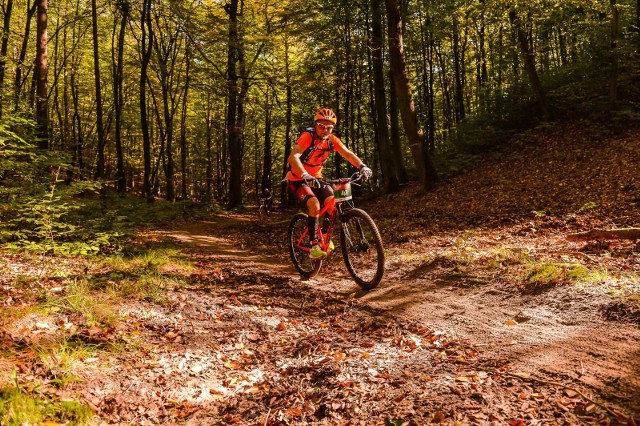 Trójmiejski Park Krajobrazowy w Gdansku Oliwie. Crossover Duathlon zorganizowany przez MOSIR Gdansk, rok 2018