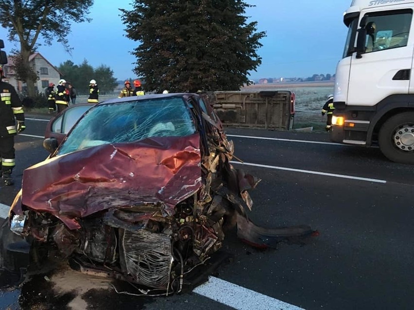 Wypadek w Słomnikach. Zderzyło się pięć samochodów