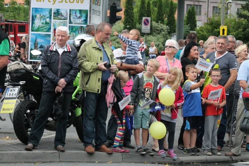 Kolarze wystartowali z Zawiercia [NOWE ZDJĘCIA]