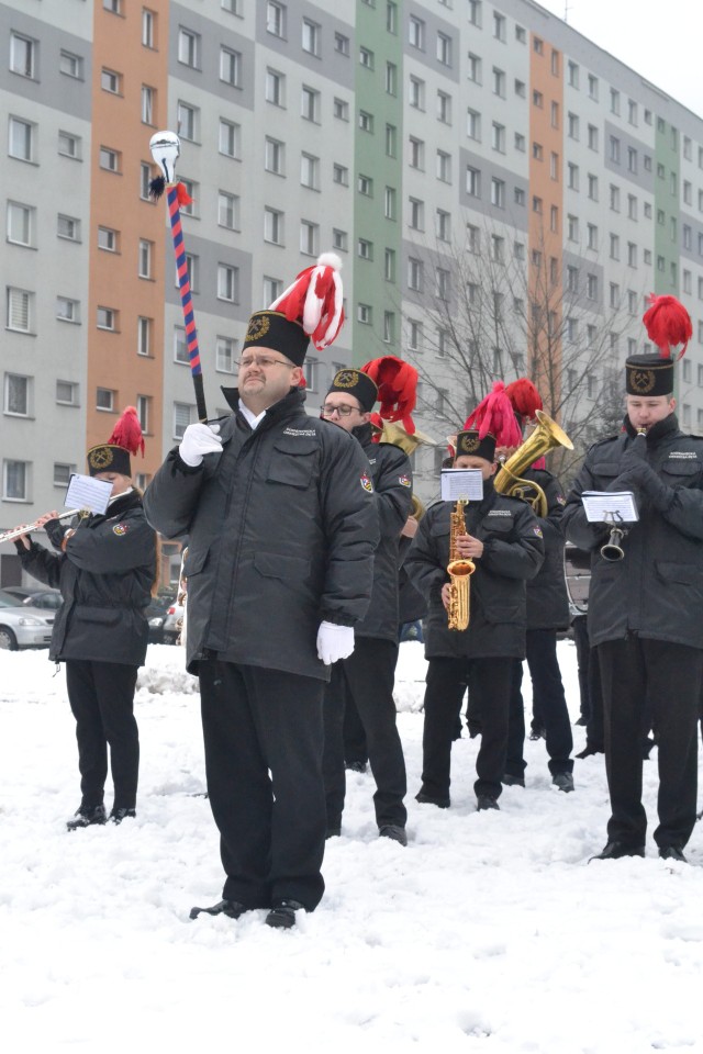 Orkiestra dęta zagrała przed Barbórką