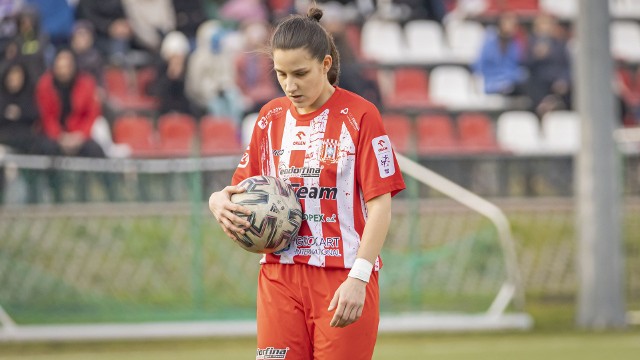 - Wiedziałam, że jeżeli wezmę piłkę, to zamienię  „jedenastkę” na bramkę - mówi Marta Miś, która wykorzystała rzut karny w niedzielnym pojedynku ze Skrą Częstochowa