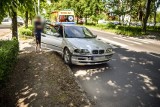Piesza potrącona na pasach w Lesznie. Kierowca zjechał nagle w bok i uderzył wchodzącą na przejście kobietę