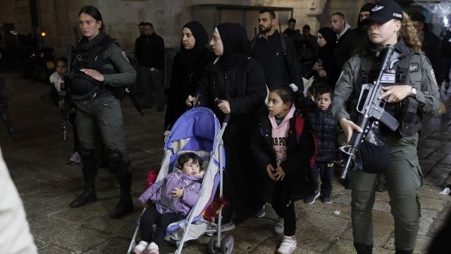 Izraelska policja starła się z muzułmańskimi wiernymi w meczecie Al-Aksa w Jerozolimie