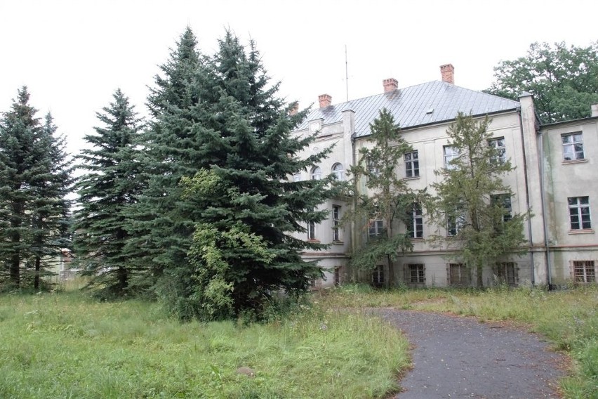 Pałac w Biesowicach, gmina Kępice.