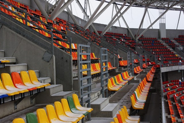 Powstający nowy stadion Podbeskidzia Bielsko-Biała prezentuje się coraz okazalej.