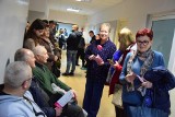 Biała sobota w szpitalu wojewódzkim w Tarnobrzegu. Dużo kobiet i mężczyzn sprawdziło stan zdrowia podczas bezpłatnych badań. Zobacz zdjęcia 