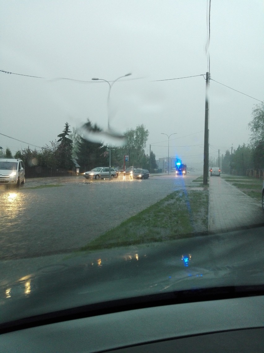 Ulica 42 Pułku Piechoty w Białymstoku zalana