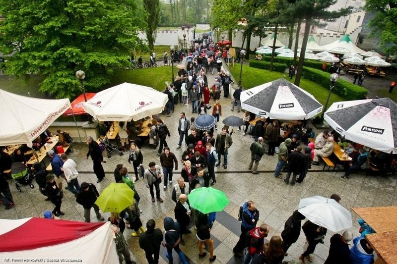 Festiwal Dobrego Piwa: Kilka tysięcy wrocławian bawiło się w Leśnicy (ZDJĘCIA)