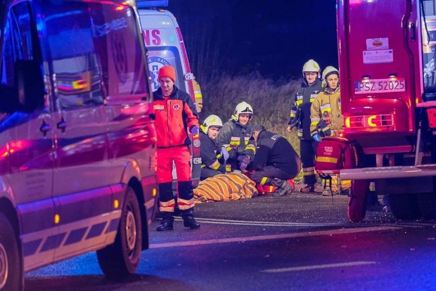 Wypadek w Chełmnie koło Pniew - 5 osób zostało rannych [ZDJĘCIA]