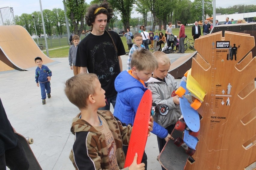 Pokaz ekstremalnej jazdy na skateparku [FOTO]