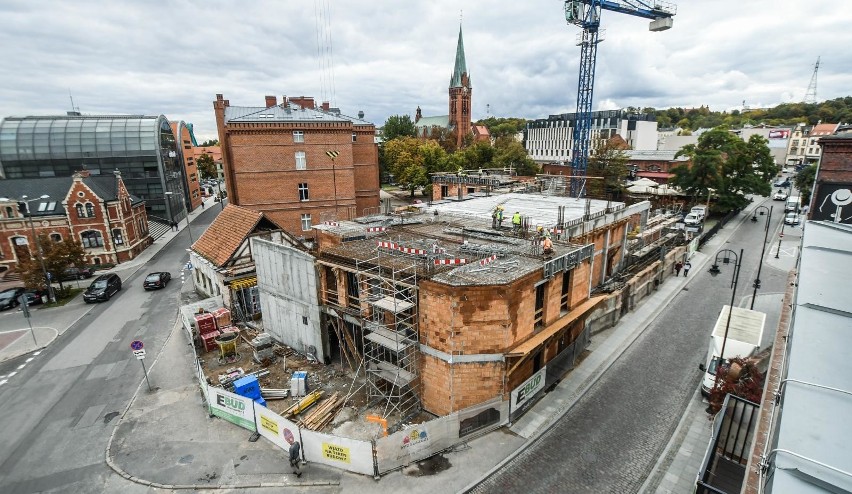 Tak wygląda na placu budowy Teatru Kameralnego.