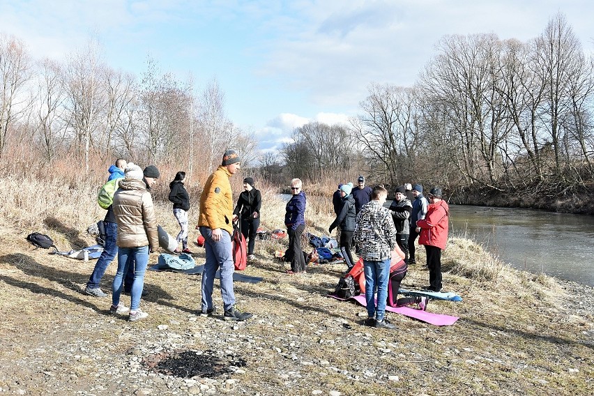 Morsowanie w nurtach rzeki Ropa daje wiele radości 