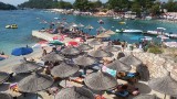 Albania to wakacyjny hit lata 2023. Czysta woda, gwarantowana pogoda, bajeczne widoki i niskie ceny 
