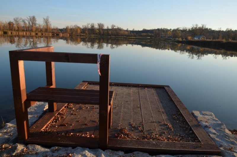 Kłaj. Żwirownia nad Rabą zmienia się w centrum wypoczynkowe z plażami i kąpieliskiem. Ośrodek powinien być gotowy wiosną 2021 [ZDJĘCIA]