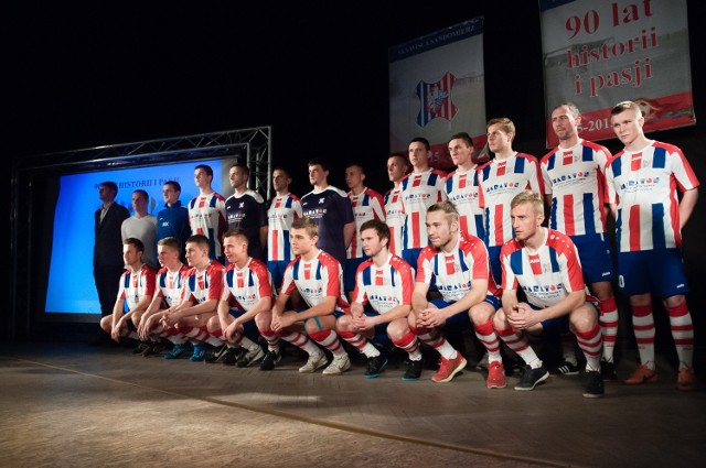 Tak wygląda drużyna Wisły Sandomierz na rundę wiosenną sezonu 2014/2015.