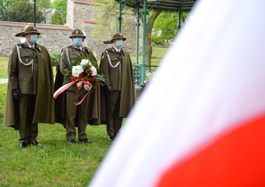 Tegoroczne święto Konstytucji 3 Maja przebiega w cieniu...